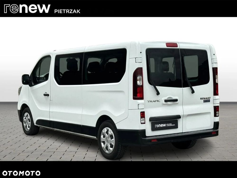 Renault Trafic 2.0 dCi - 3