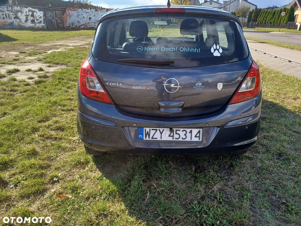 Opel Corsa 1.2 16V Cosmo EasyTronic - 4