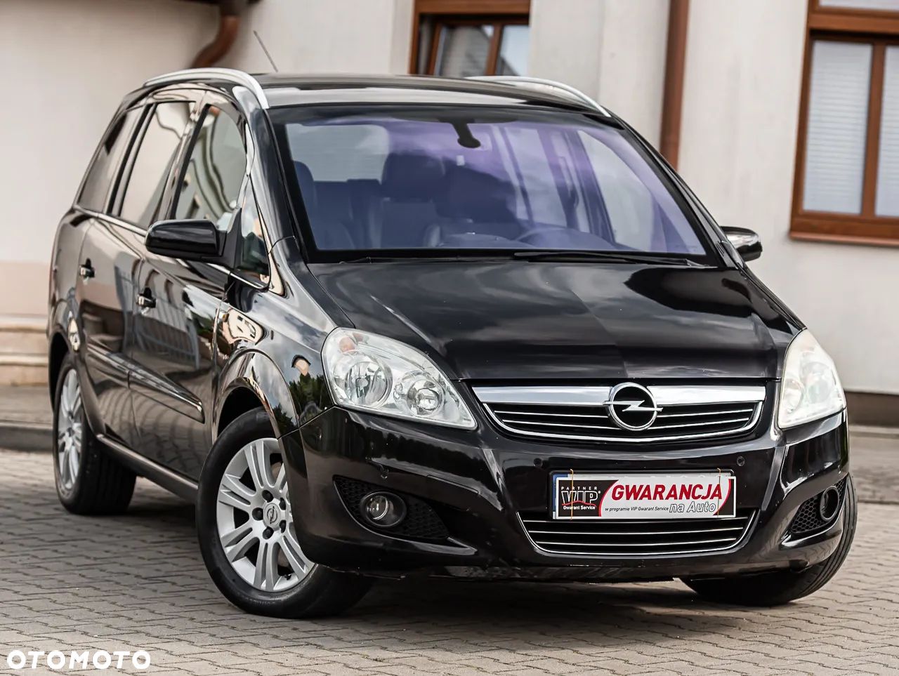 Opel Zafira - 1