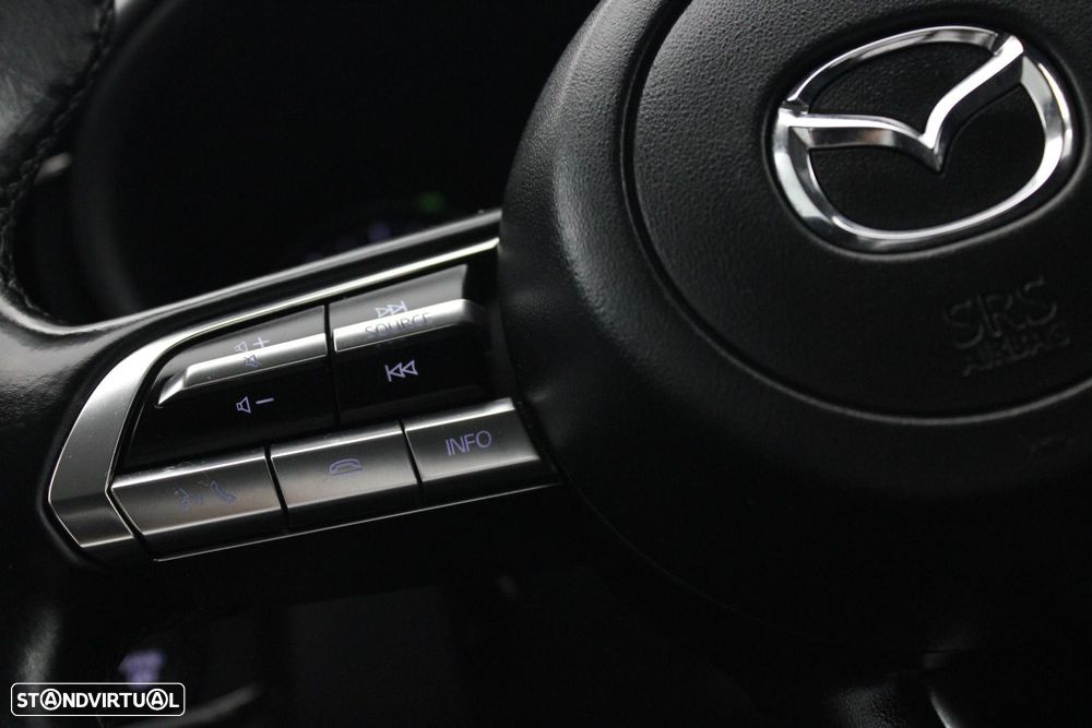 Mazda CX-30 2.0 Sky-G Evolve i-Active - 11