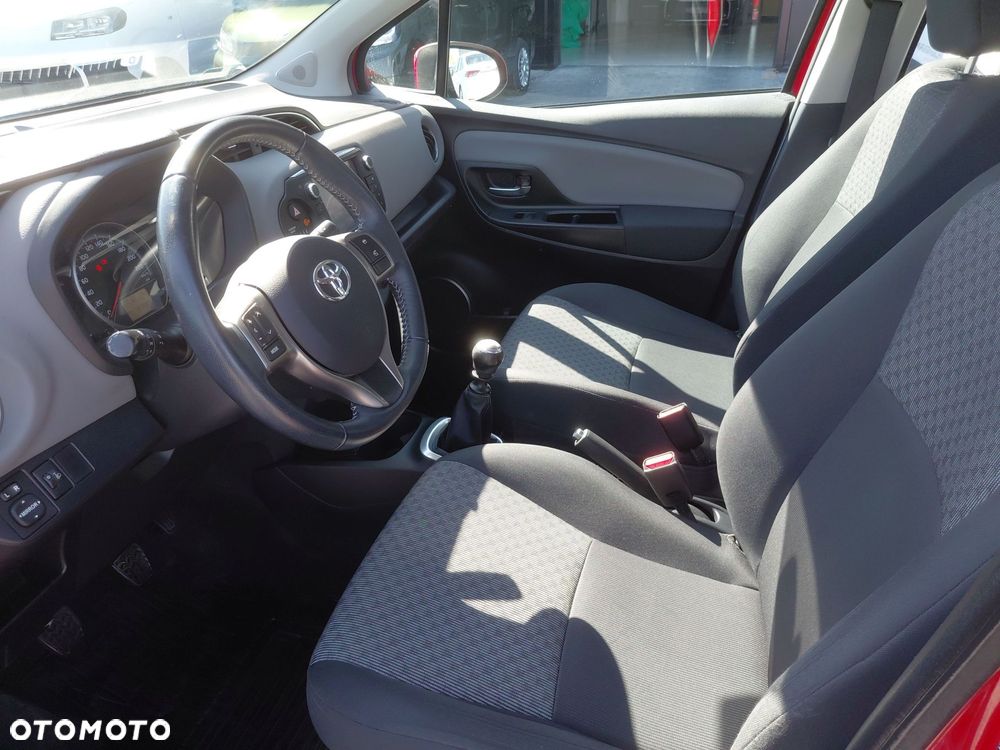 Toyota Yaris - 15