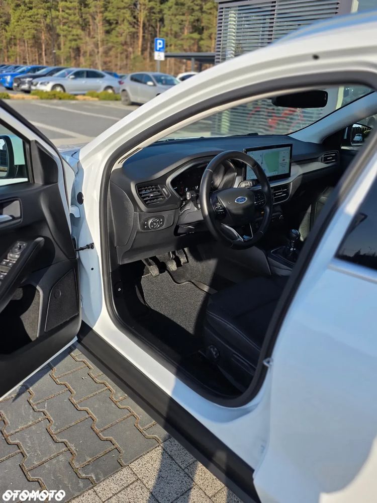 Ford Focus 1.0 EcoBoost mHEV Titanium - 15