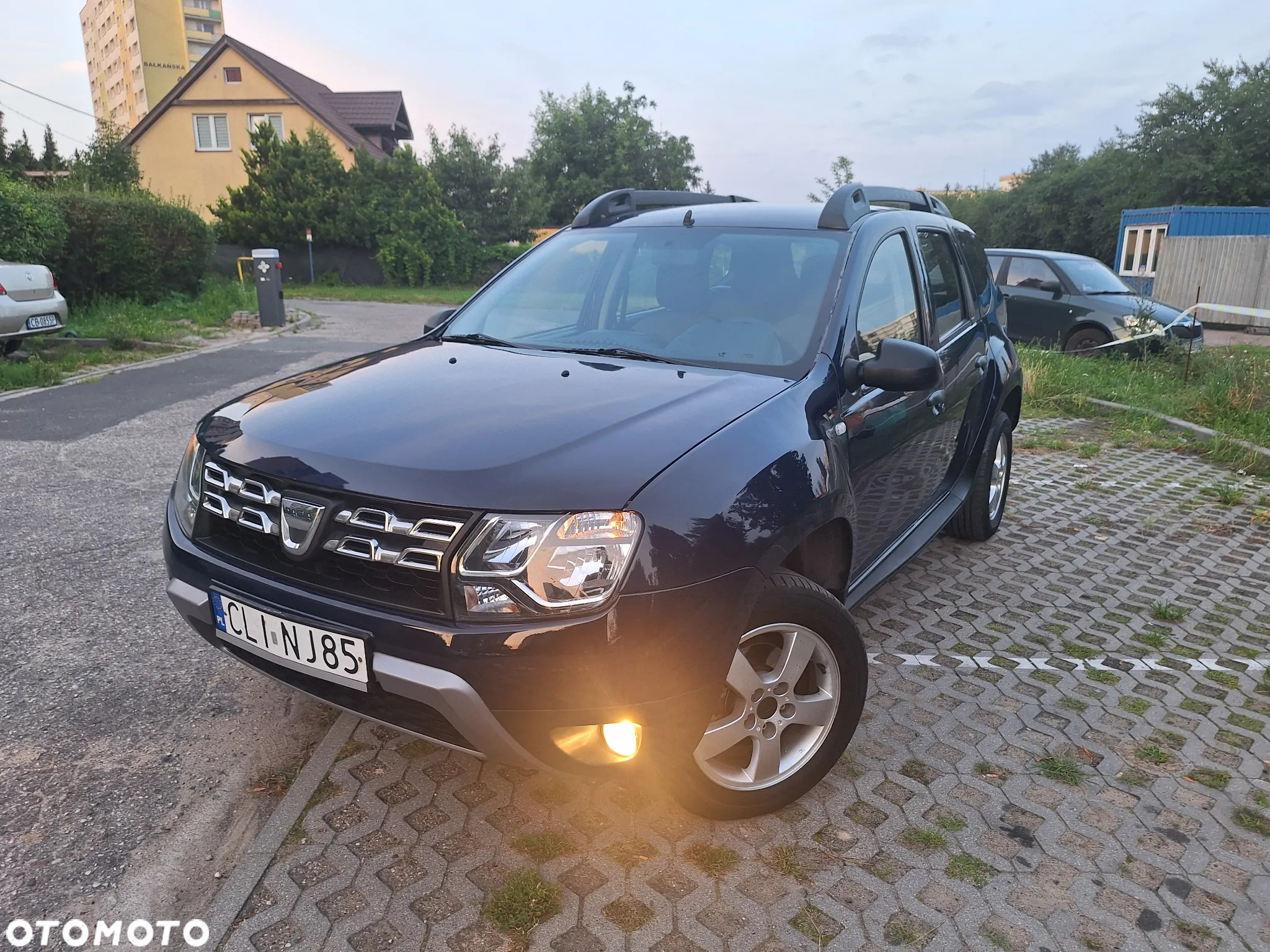Dacia Duster 1.6 Laureate 4x4 - 3