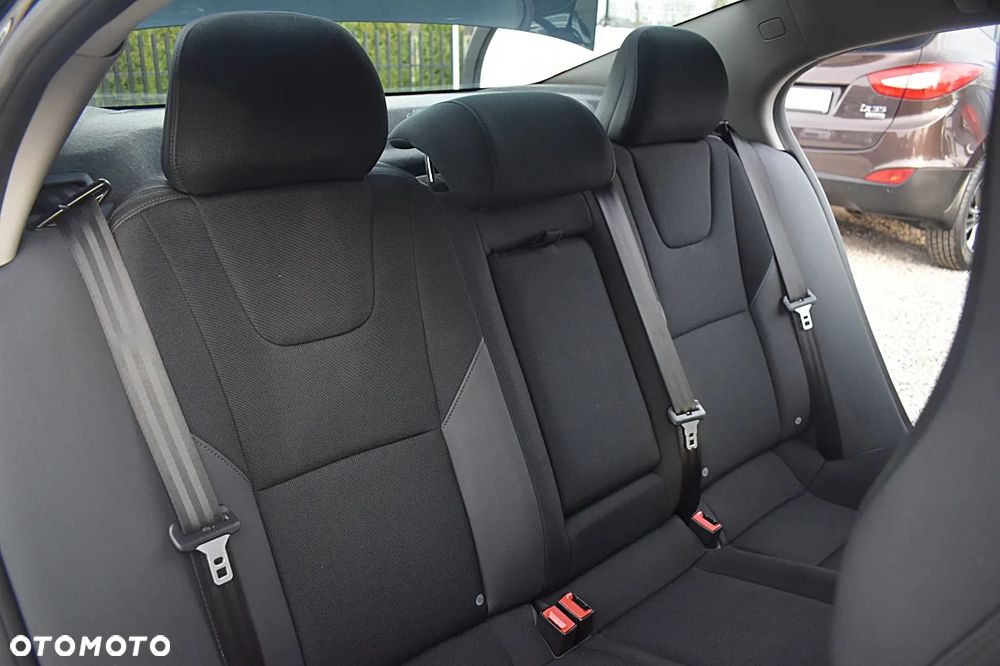 Volvo S60 D3 Momentum - 21