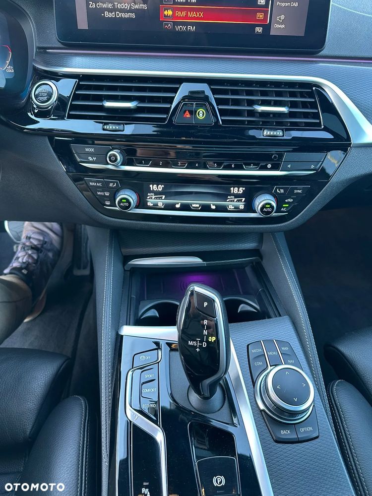 BMW Seria 5 - 23