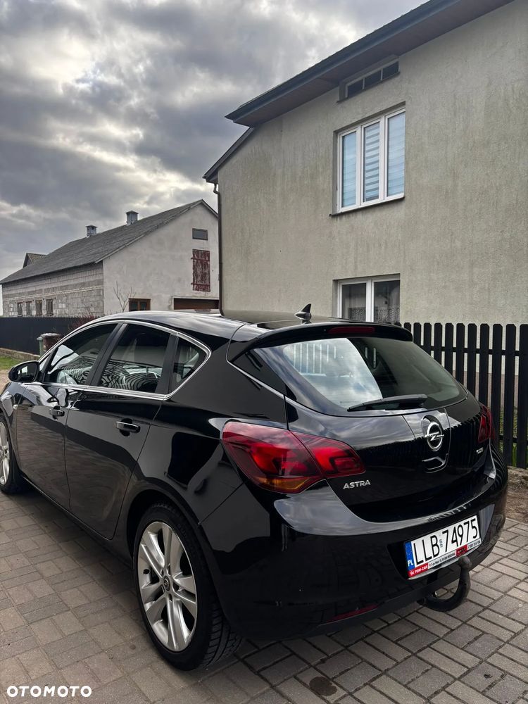 Opel Astra 1.7 CDTI - 2