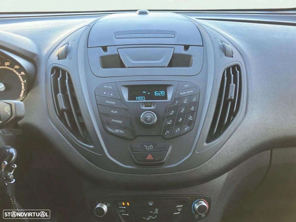 Ford Tourneo Courier 1.0 EcoBoost Ambiente - 11