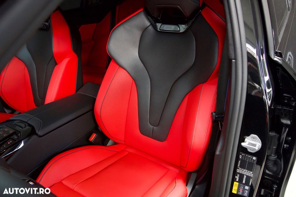 BMW M5 xDrive AT PHEV - 3