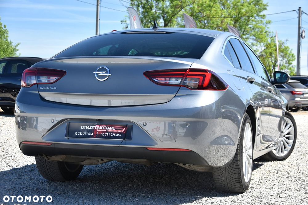 Opel Insignia 1.6 Innovation - 11