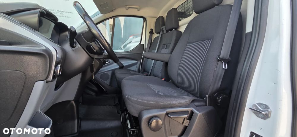 Ford Transit CUSTOM - 23