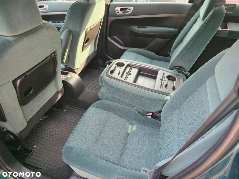 Peugeot 307 - 8
