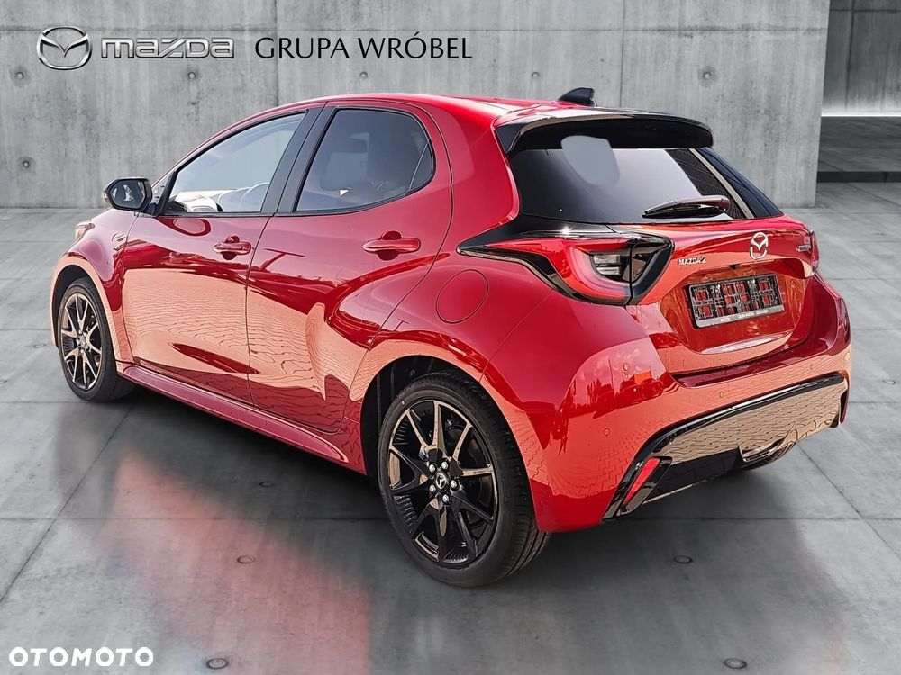 Mazda 2 Hybrid - 8