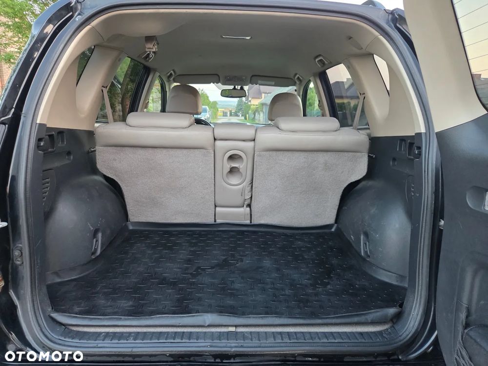 Toyota RAV4 - 13