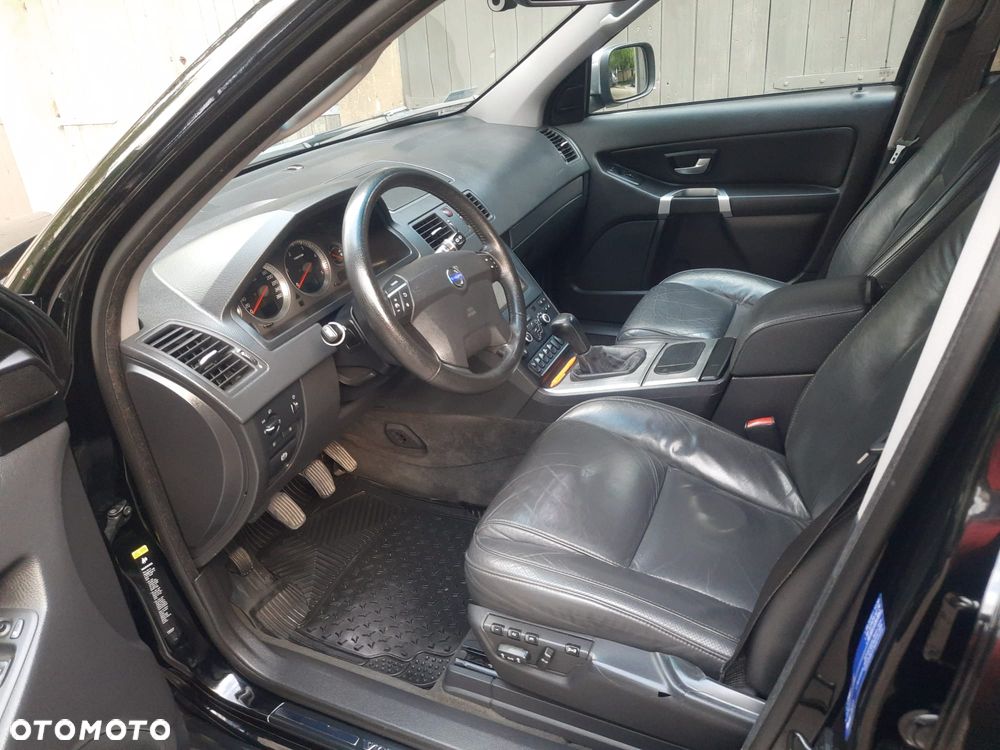 Volvo XC 90 D5 AWD Summum - 3