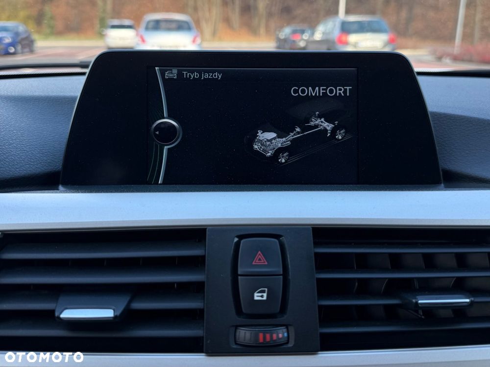 BMW Seria 3 320d Sport-Aut - 17