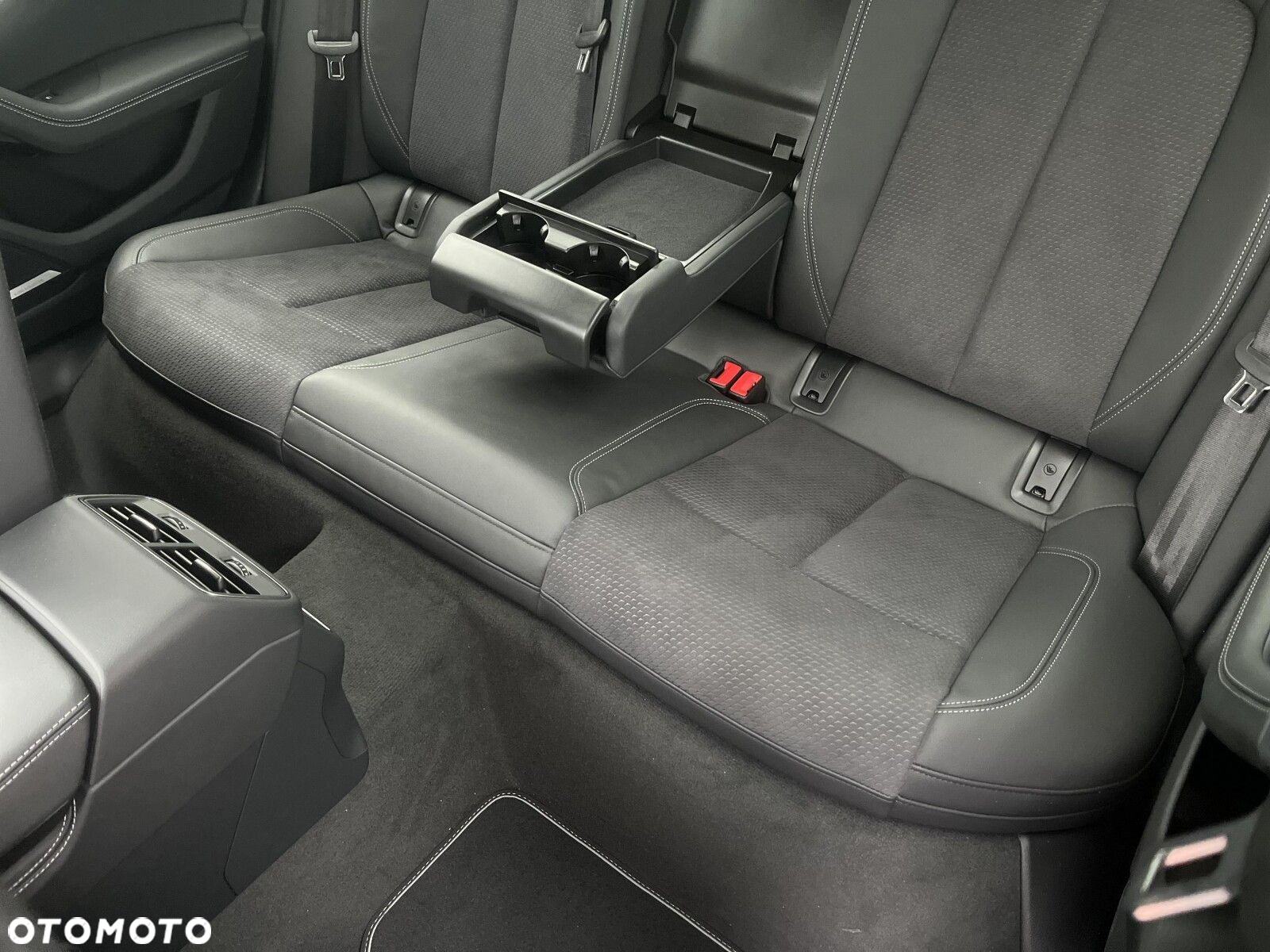 Audi A6 - 35