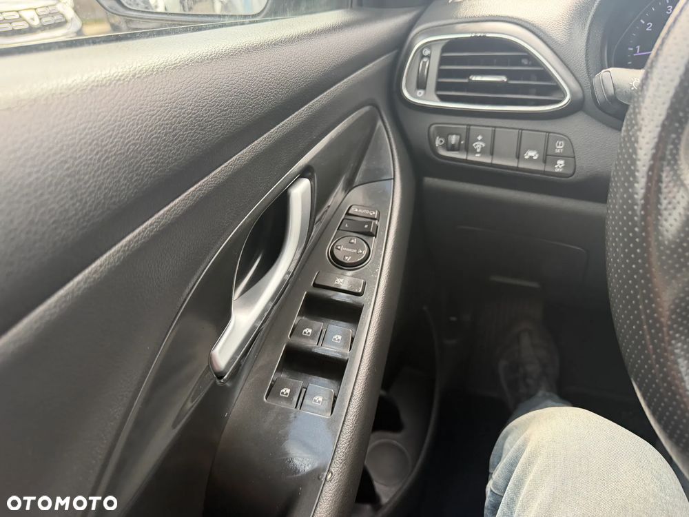 Hyundai i30 1.4 T-GDI GPF Premium DCT - 17