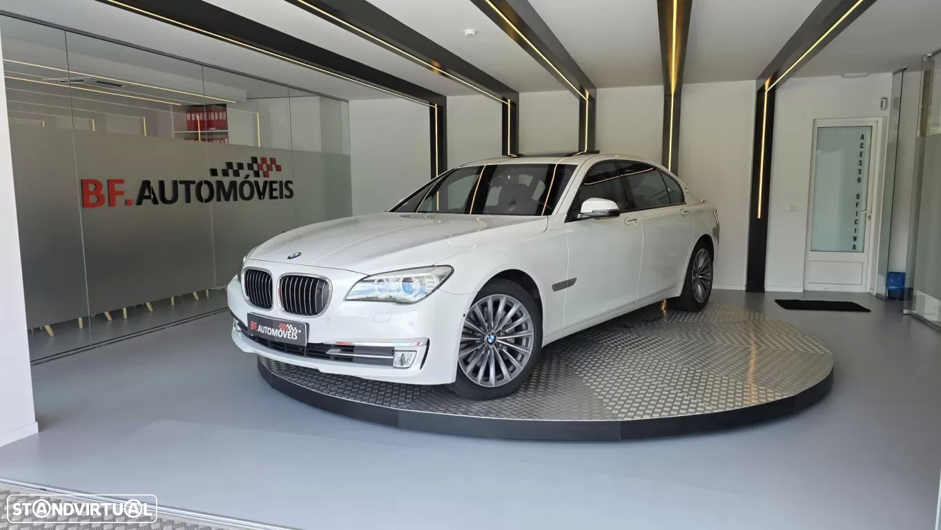 BMW 730 Ld Edition Exclusive - 2