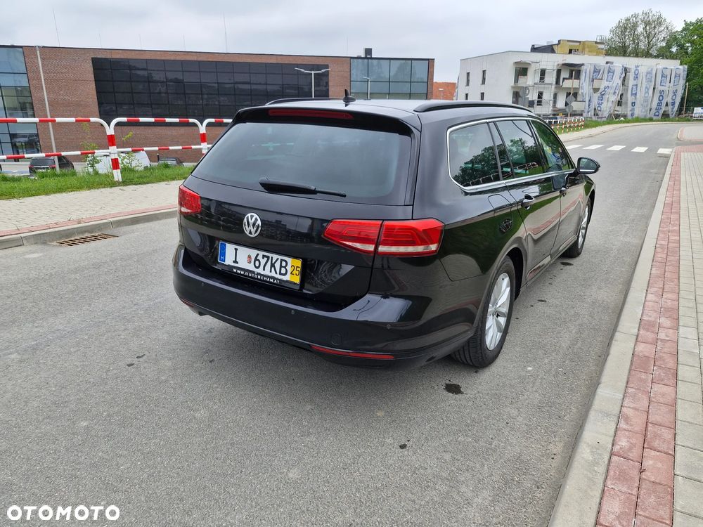 Volkswagen Passat 2.0 TDI (BlueMotion Technology) Highline - 5