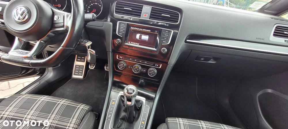 Volkswagen Golf GTD BlueMotion Technology - 25