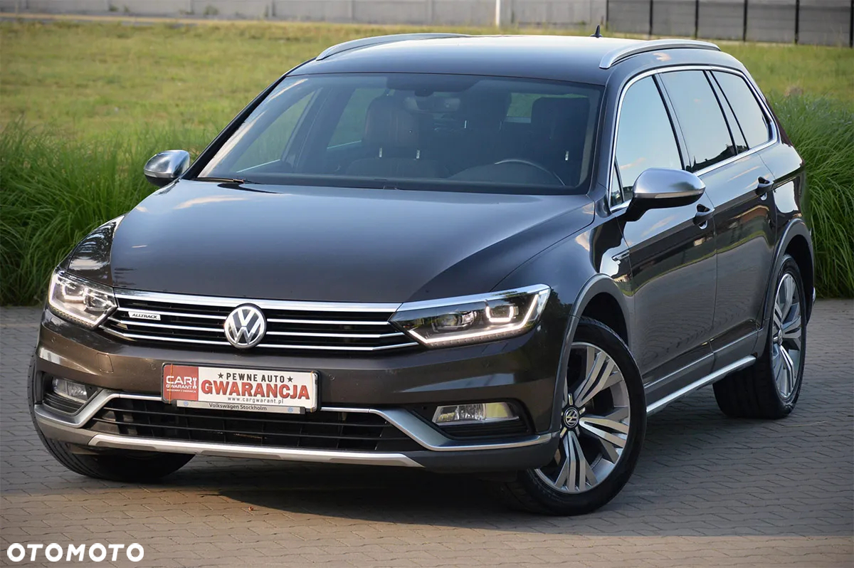 Volkswagen Passat Variant 2.0 TDI SCR 4Motion DSG Alltrack - 2