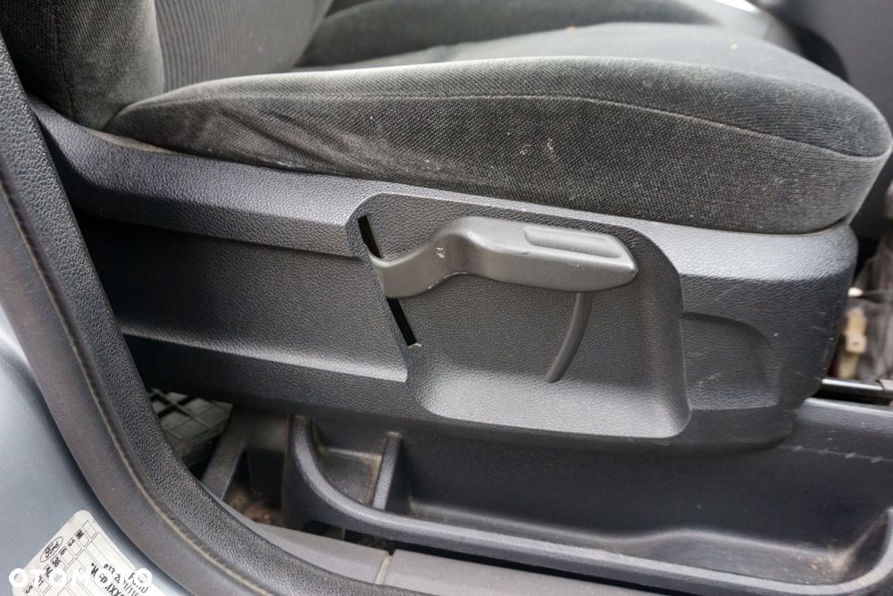 FOTEL PRZEDNI PRAWY FOCUS C-MAX  FORD 2003-2007 - 3