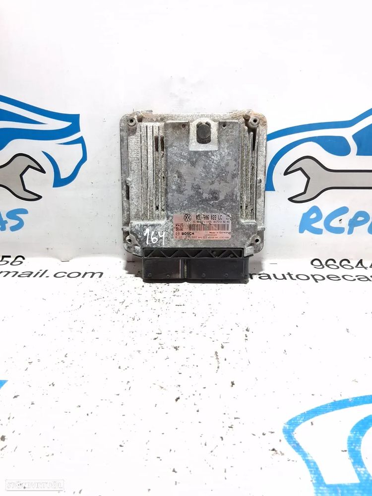 .Centralina Motor Bosch VAG VW Volkswagen Scirocco 2.0 TDi CBB 03L 906 022 LC / 0 281 015 988 / EDC17CP14 - 1