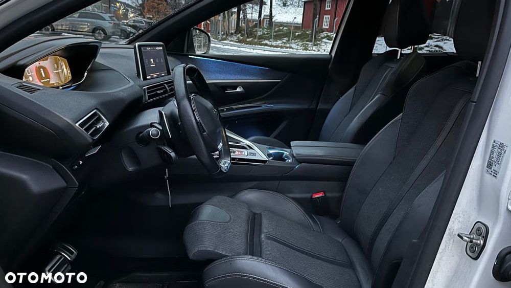 Peugeot 5008 BlueHDi 130 EAT8 Allure Pack - 12