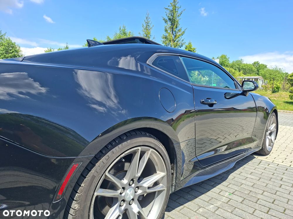 Chevrolet Camaro - 20