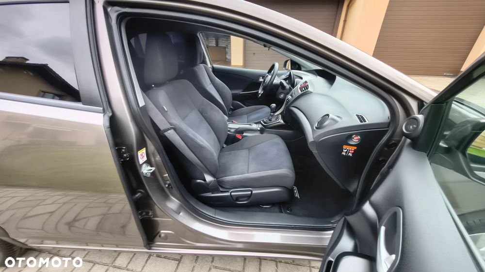 Honda Civic - 28