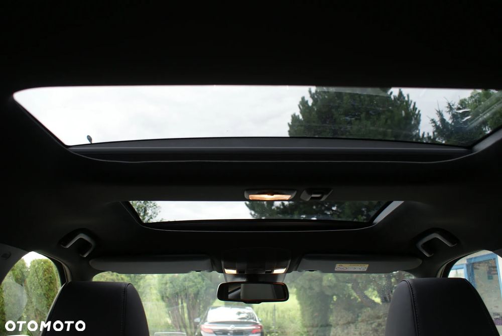 Mitsubishi Eclipse Cross 4WD Top - 17