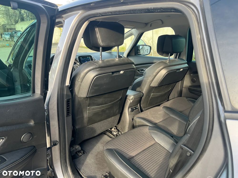 Renault Scenic 1.6 dCi Bose EDC - 7