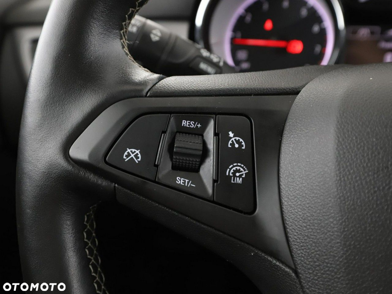 Opel Astra 1.4 Turbo Start/Stop Automatik 120 Jahre - 30