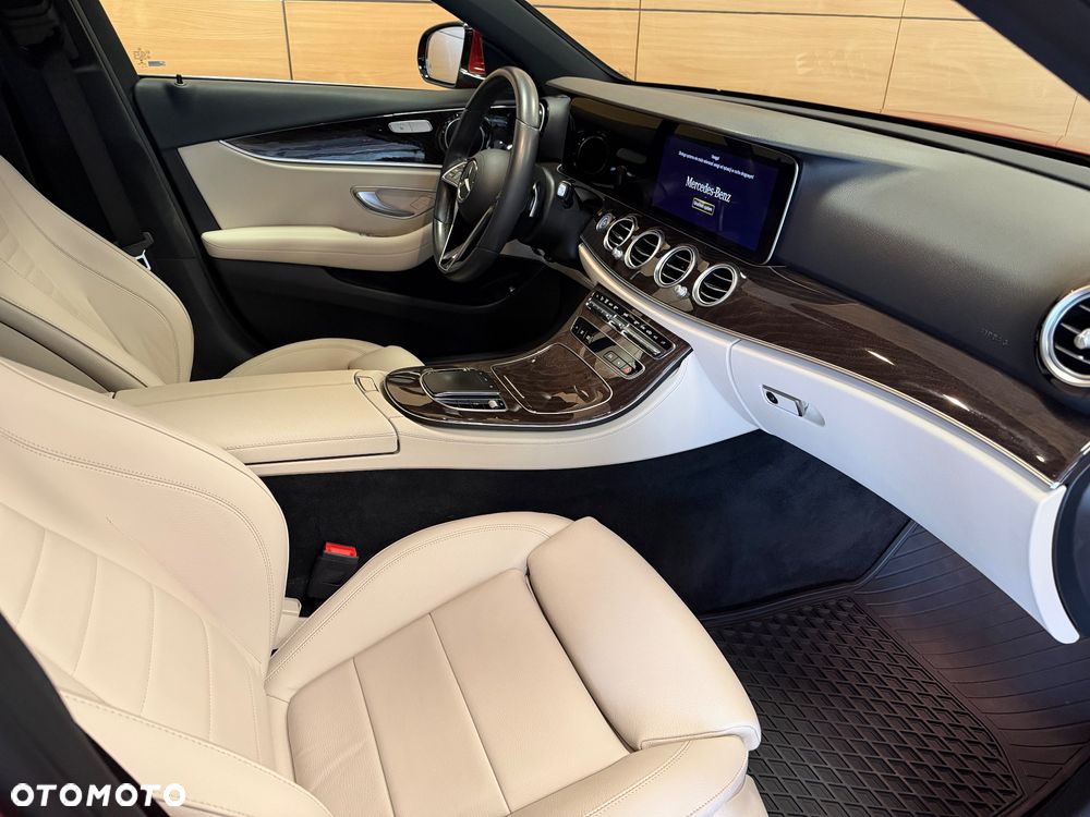 Mercedes-Benz Klasa E 220 d 4-Matic AMG - 7