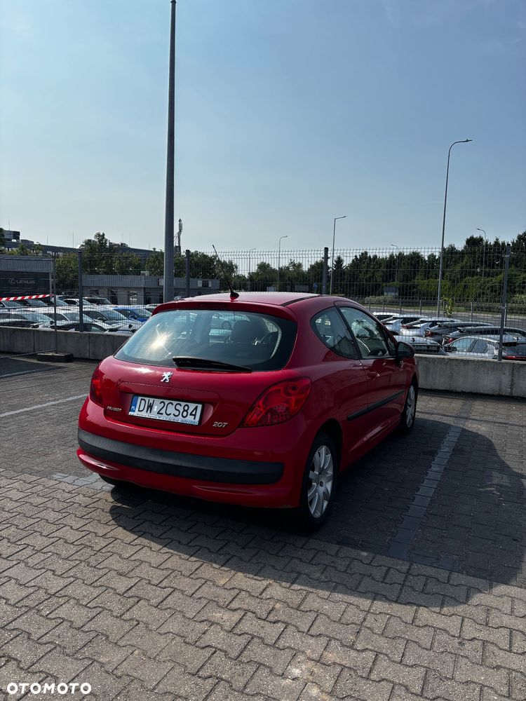 Peugeot 207 1.6 HDi 16V Intense - 11