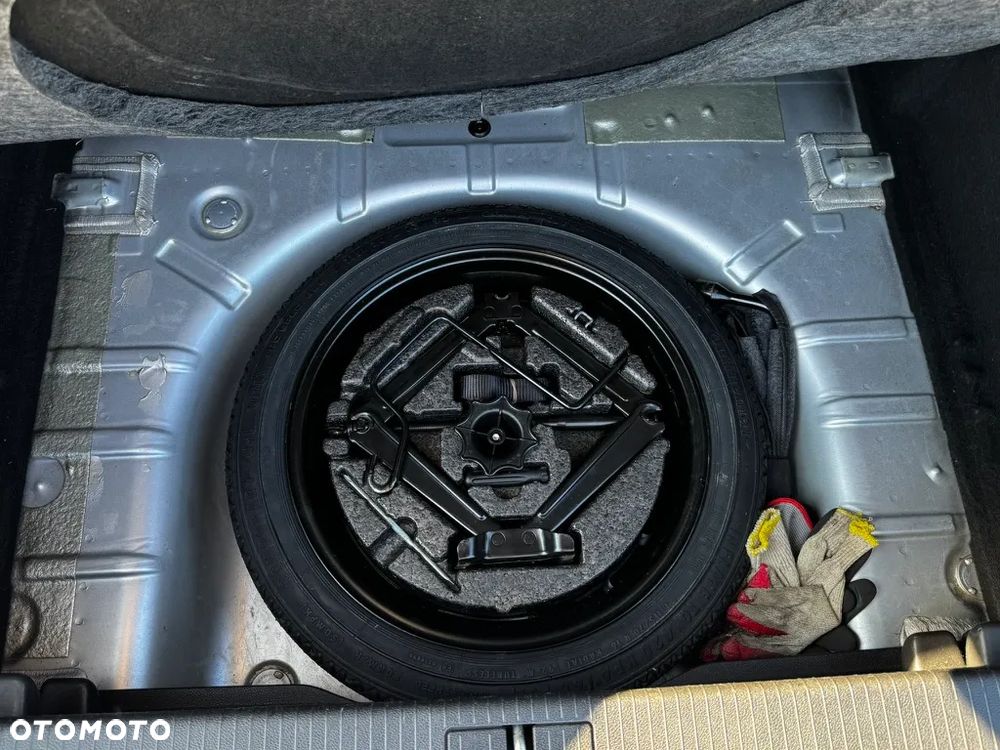 Opel Astra 1.4 Turbo Edition - 28