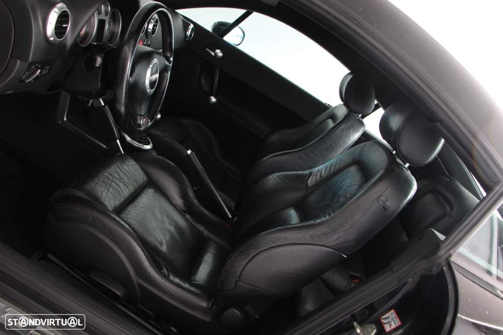 Audi TT Coupé 1.8 T - 18