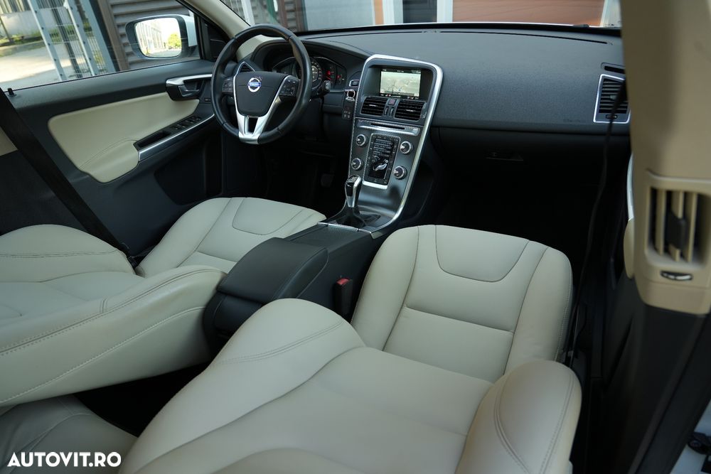 Volvo XC 60 - 11