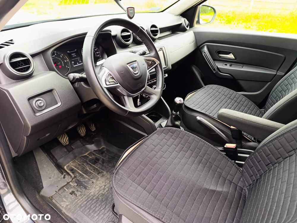 Dacia Duster 1.6 SCe S&S - 23