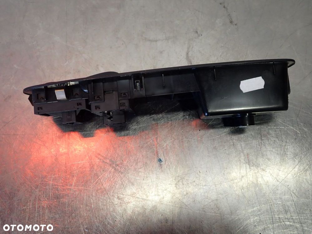 PANEL STEROWANIA SZYB FIAT PUNTO 2012 1.3 M-JET - 2