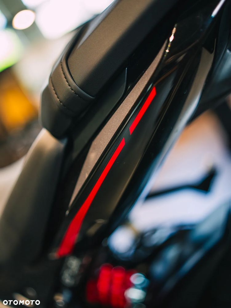 Triumph Daytona - 26