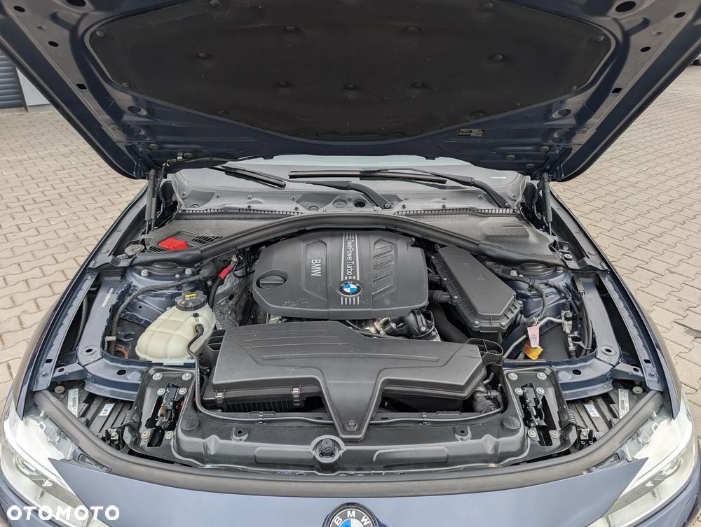 BMW Seria 3 316d Sport Line - 19