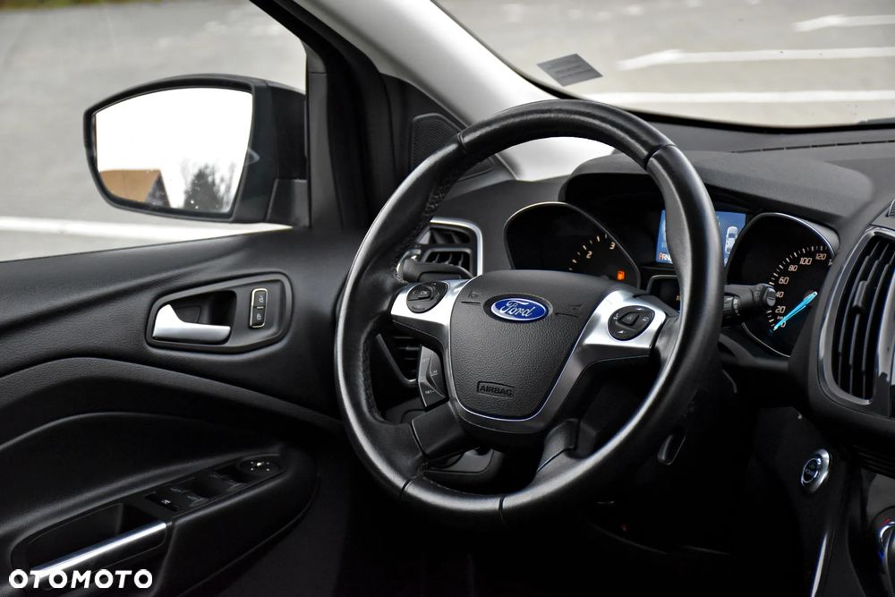 Ford Kuga 2.0 TDCi 4x4 Individual - 37