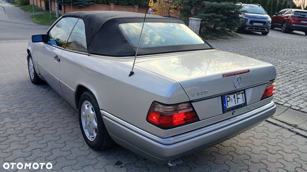 Mercedes-Benz Klasa E - 2