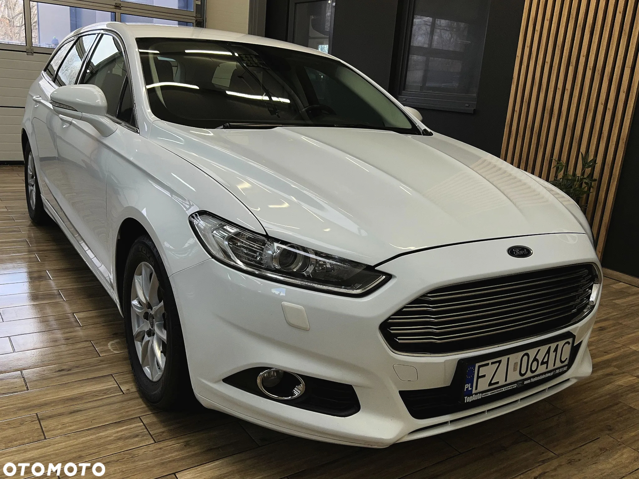 Ford Mondeo 2.0 TDCi Trend PowerShift - 5