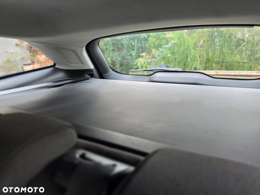 Ford Mondeo - 21