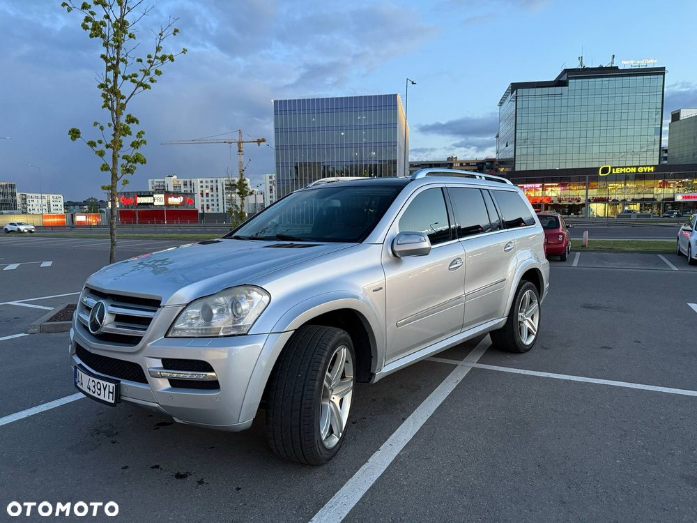 Mercedes-Benz GL 350 BlueTec - 19