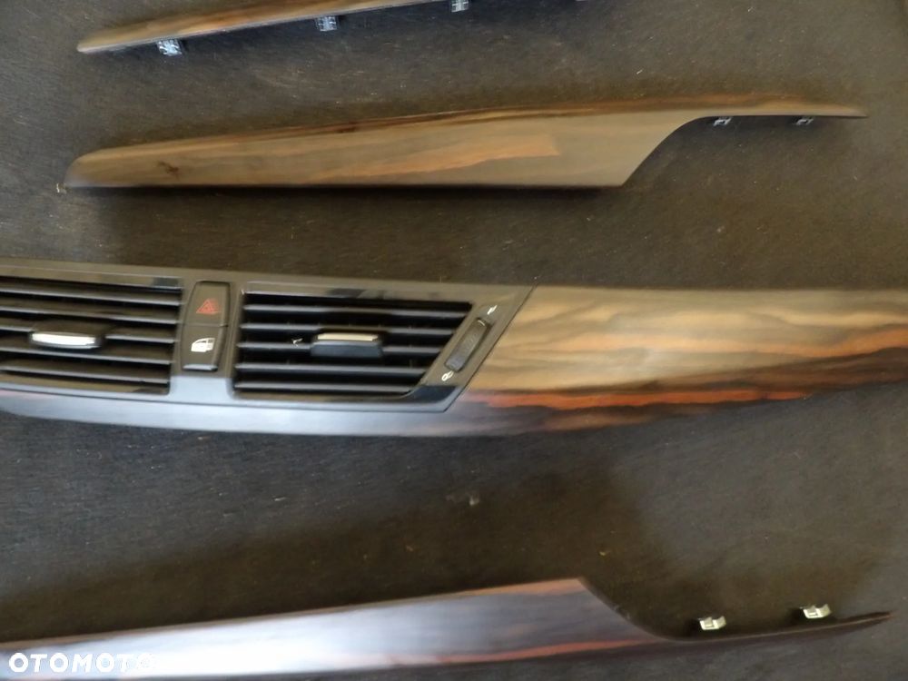 BMW - E84 - KOMPLET DEKORÓW - LISTWY OZDOBNE - EUROPA - MANUAL - 7317558  9258354  9265140  7317557  9252849 - 2