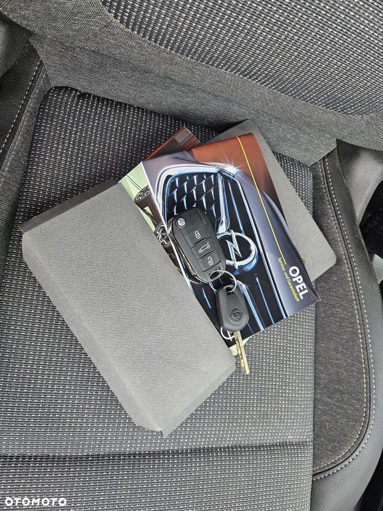 Opel Crossland 1.2 Ultimate - 10