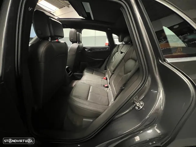Porsche Macan S - 7